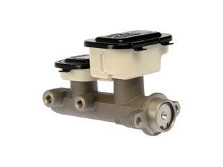 1994, 1993, 1992, 1991, 1990, 1989, 1988, 1987, 1986, 1985 GMC P3500 Brake Master Cylinder