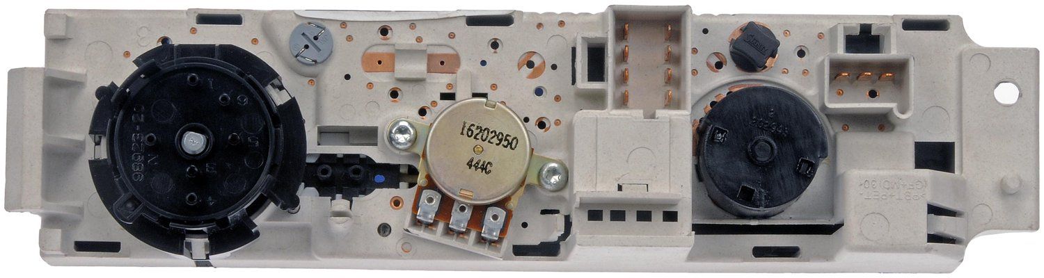 2005, 2004, 2003, 2002, 2001, 2000, 1999, 1998, 1997, 1996 Chevrolet Astro HVAC Control Module