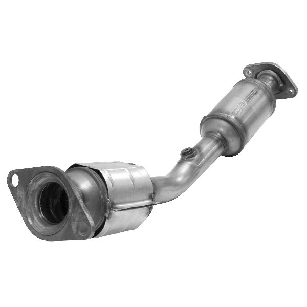 2014-2017 Nissan Versa Note Catalytic Converter - Center (Eastern Catalytic)