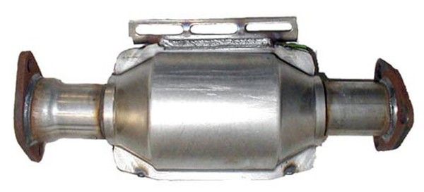 1996-1997 Hyundai Accent Catalytic Converter - Center (Eastern Catalytic)