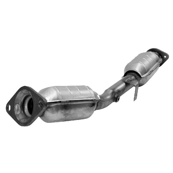 2013-2018 Nissan Sentra Catalytic Converter (Eastern Catalytic)