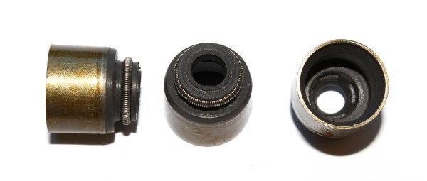 2013-2018 Nissan Tiida Engine Valve Stem Oil Seal (Elring)