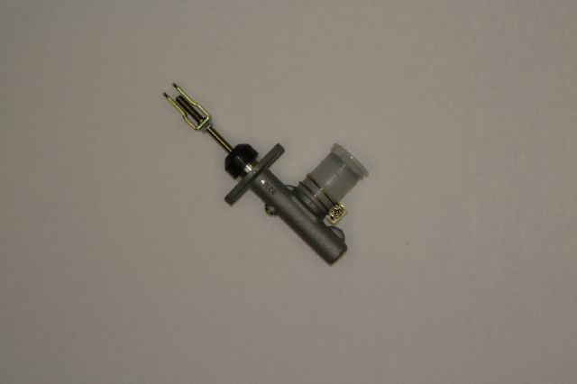 1975 Nissan 280Z Clutch Master Cylinder (Exedy)