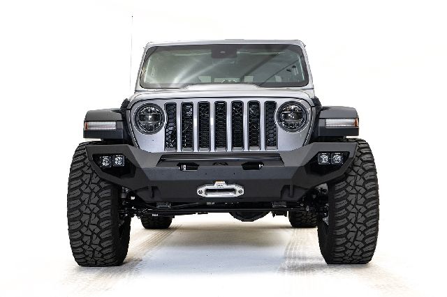 2018-2024 Jeep Wrangler Bumper - Front (Fab Fours)