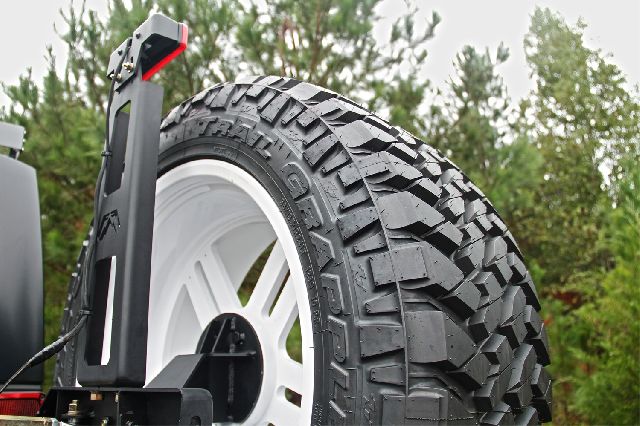 2007-2017 Jeep Wrangler Center High Mount Stop Light (Fab Fours)