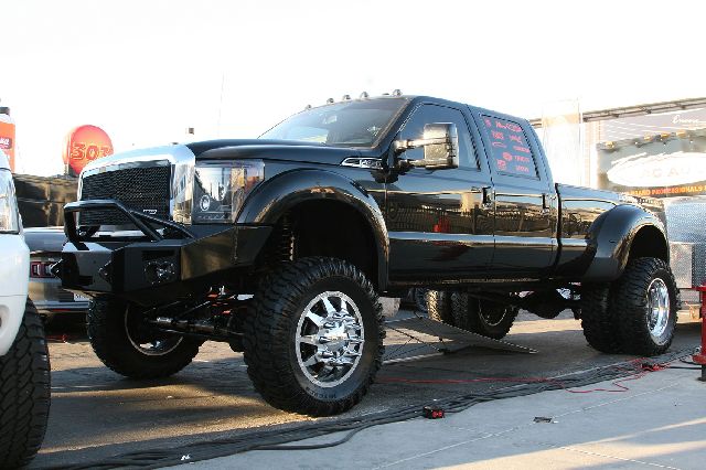 2011-2016 Ford F-550 Super Duty Bumper - Front (Fab Fours)