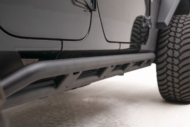 2018-2024 Jeep Wrangler Rocker Panel Guard (Fab Fours)