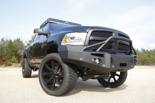 2013-2018 Ram 1500 Bumper - Front (Fab Fours)