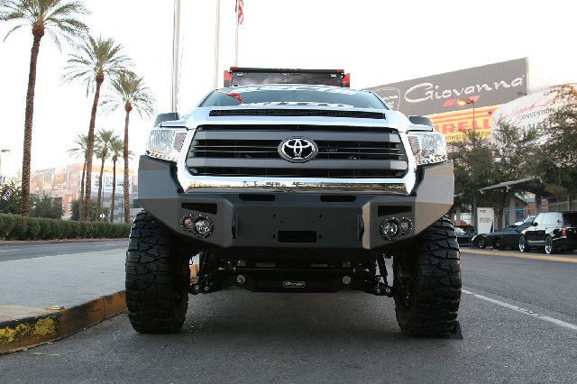 2021 Toyota Tacoma Bumper - Front (Fab Fours)