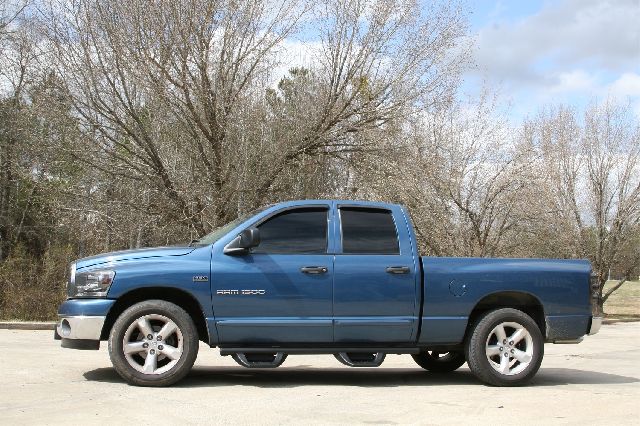 2011-2018 Ram 4500 Step Nerf Bar (Fab Fours)