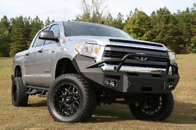 2021 Toyota Tacoma Bumper - Front (Fab Fours)