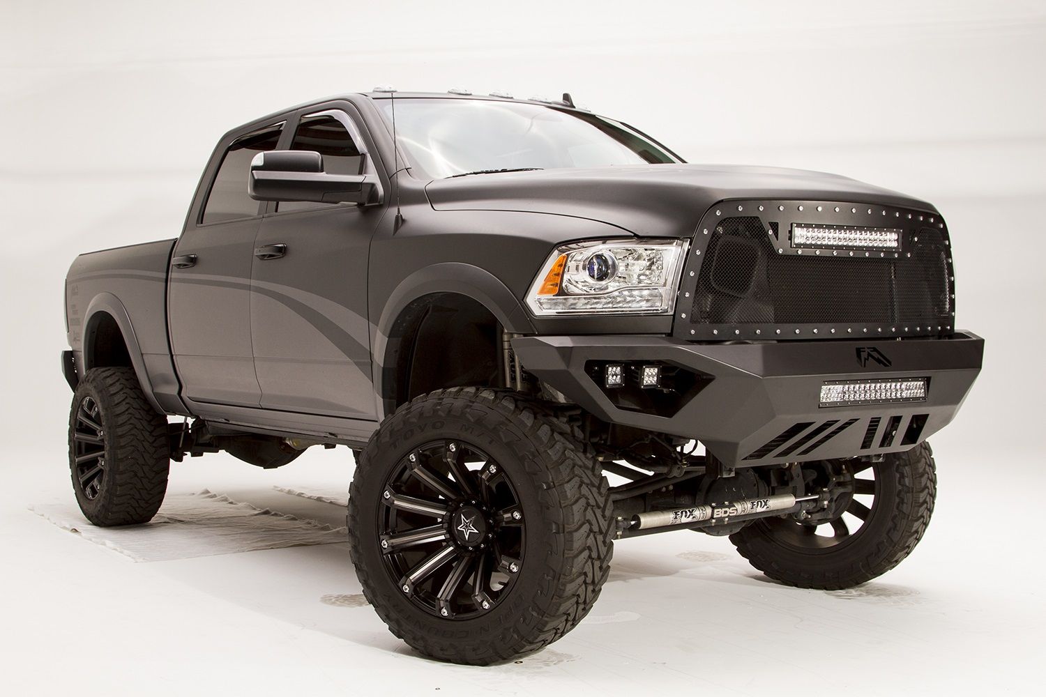 2018, 2017, 2016, 2015, 2014, 2013, 2012, 2011 Ram 2500 2500 Bumper