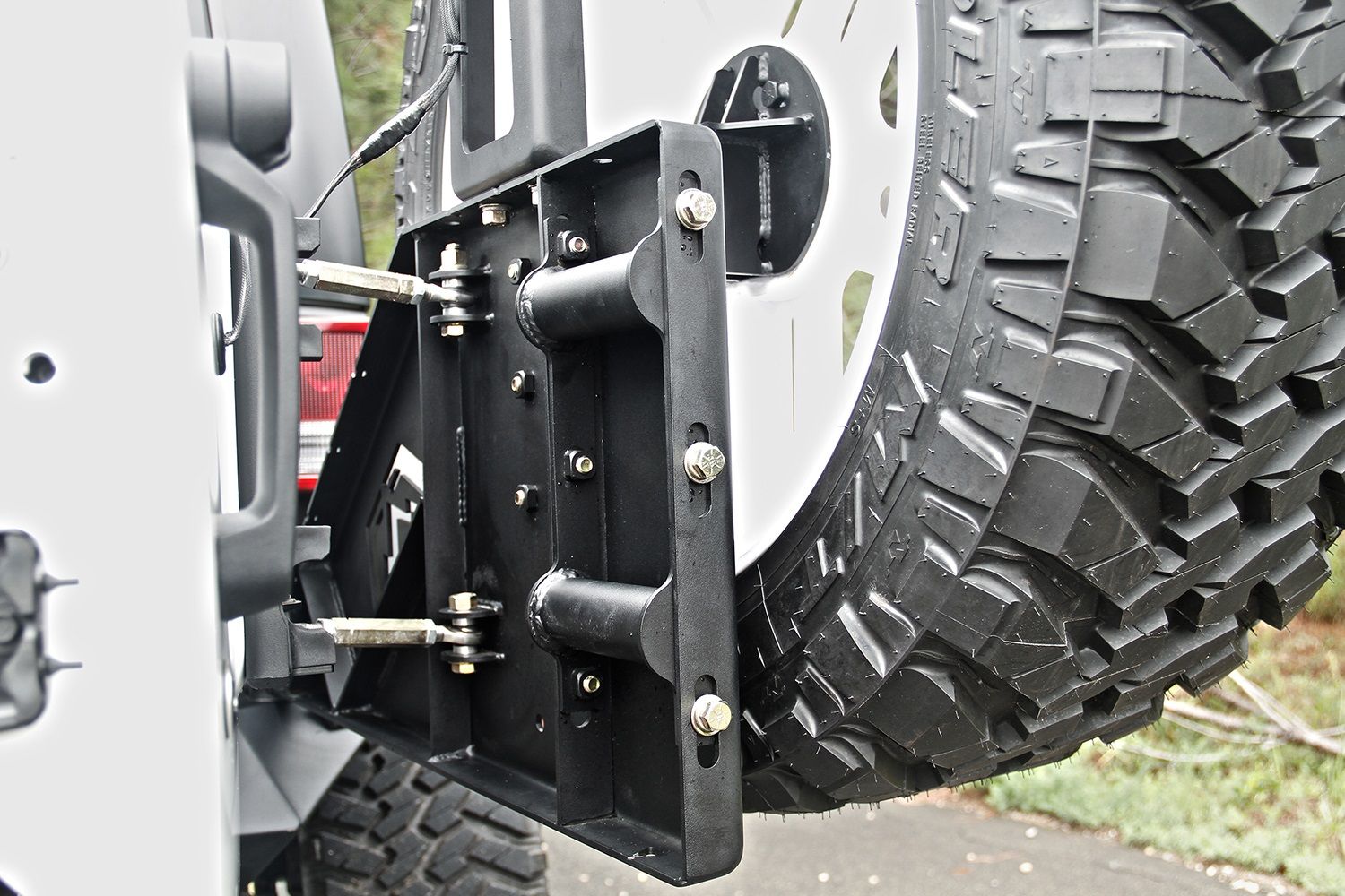 2017, 2016, 2015, 2014, 2013, 2012, 2011, 2010, 2009, 2008, 2007 Jeep Wrangler Spare Tire Carrier