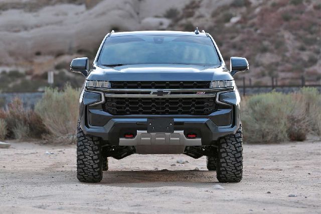 2021 GMC Yukon XL Suspension Lift Kit (Fabtech)