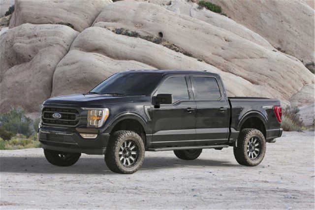 2021-2023 Ford F-150 Suspension Lift Kit (Fabtech)