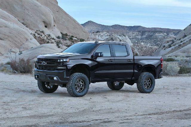 2019-2021 Chevrolet Silverado 1500 Suspension Lift Kit (Fabtech)