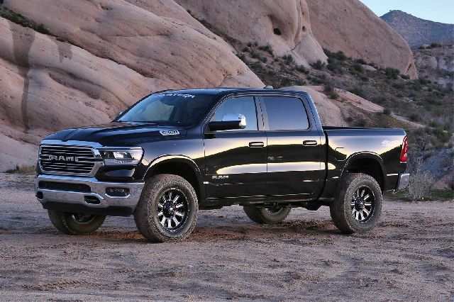 2019-2023 Ram 1500 Suspension Lift Kit (Fabtech)