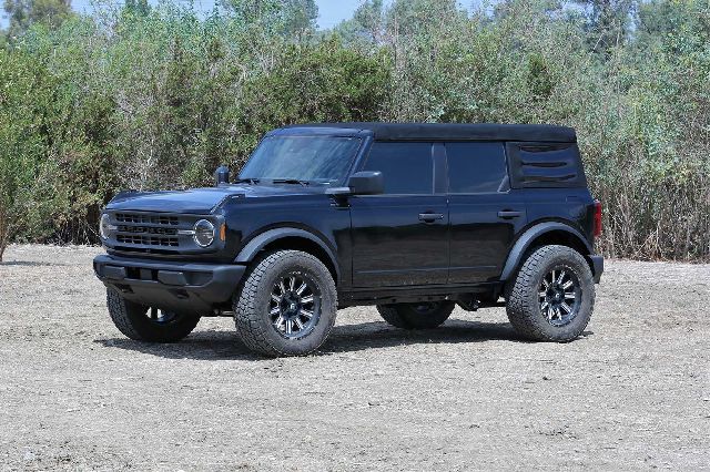 2021-2024 Ford Bronco Suspension Leveling Kit - Front (Fabtech)