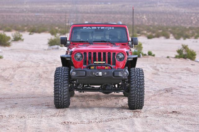 2020-2021 Jeep Gladiator Suspension Lift Kit (Fabtech)