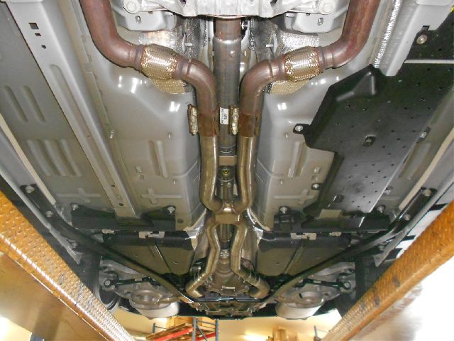 2015-2017 Ford Mustang Exhaust Crossover Pipe (Flowmaster)