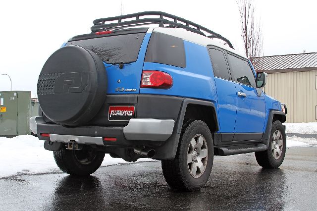 2007-2014 Toyota FJ Cruiser Exhaust System Kit (Flowmaster)
