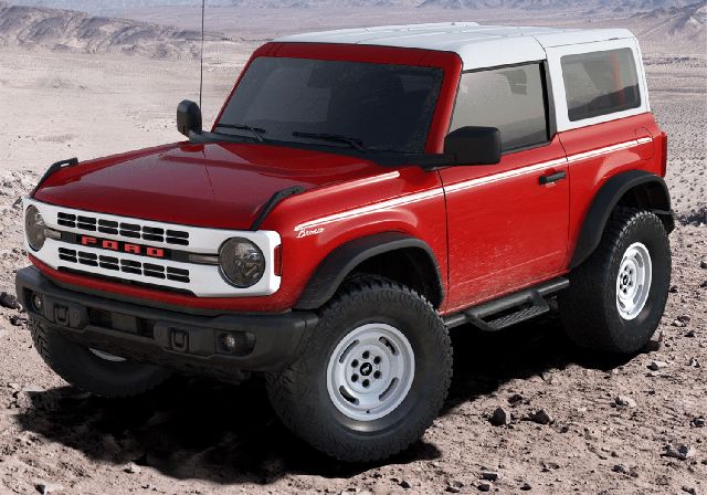 2021-2023 Ford Bronco Truck Cab Side Step (Ford Performance)