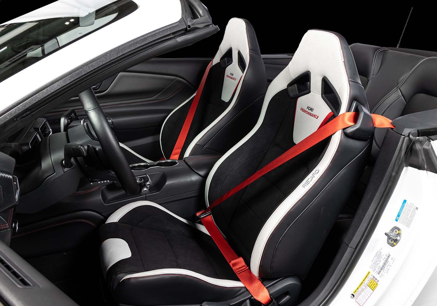 2024 Ford Mustang Seat