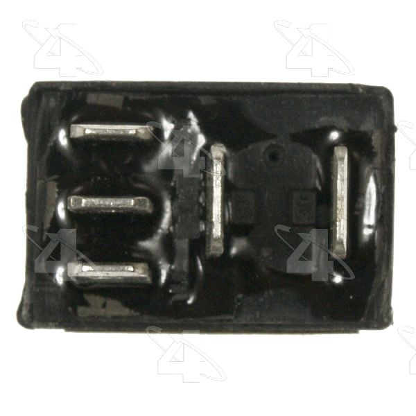 2002 Isuzu Axiom A/C Condenser Fan Motor Relay (Four Seasons)