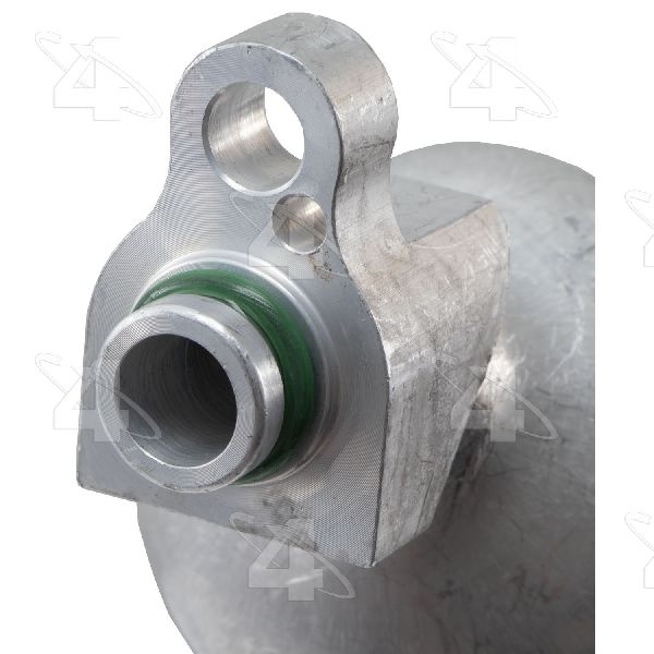 2007-2009 Kia Spectra A/C Refrigerant Suction Hose (Four Seasons)