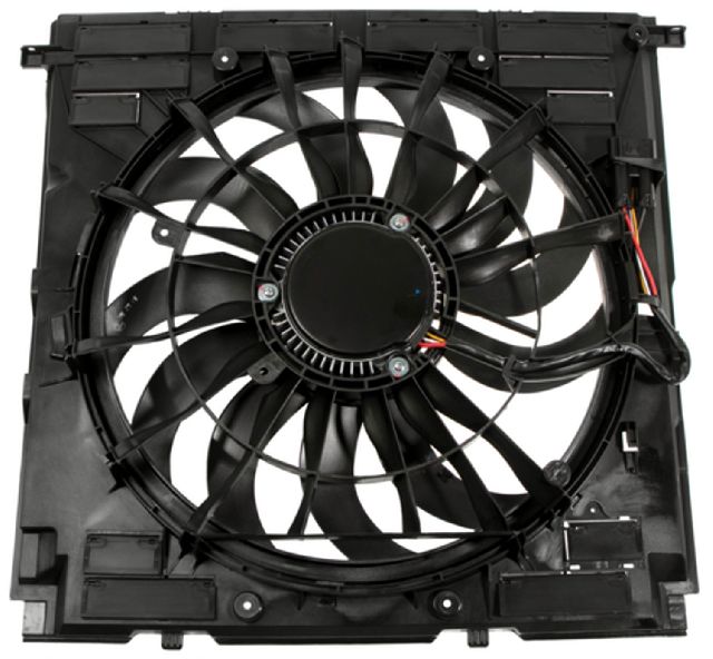 2020-2023 BMW X6 Engine Cooling Fan Assembly (Four Seasons)