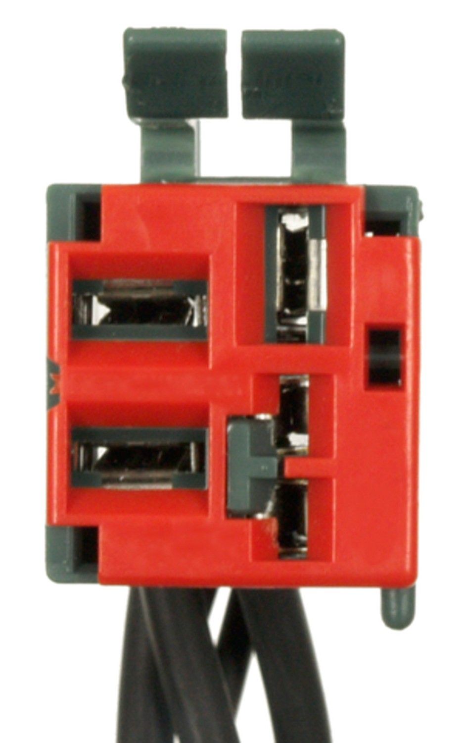 2002, 2001, 2000, 1999, 1998 Lincoln Navigator A/C Clutch Control Relay Harness Connector