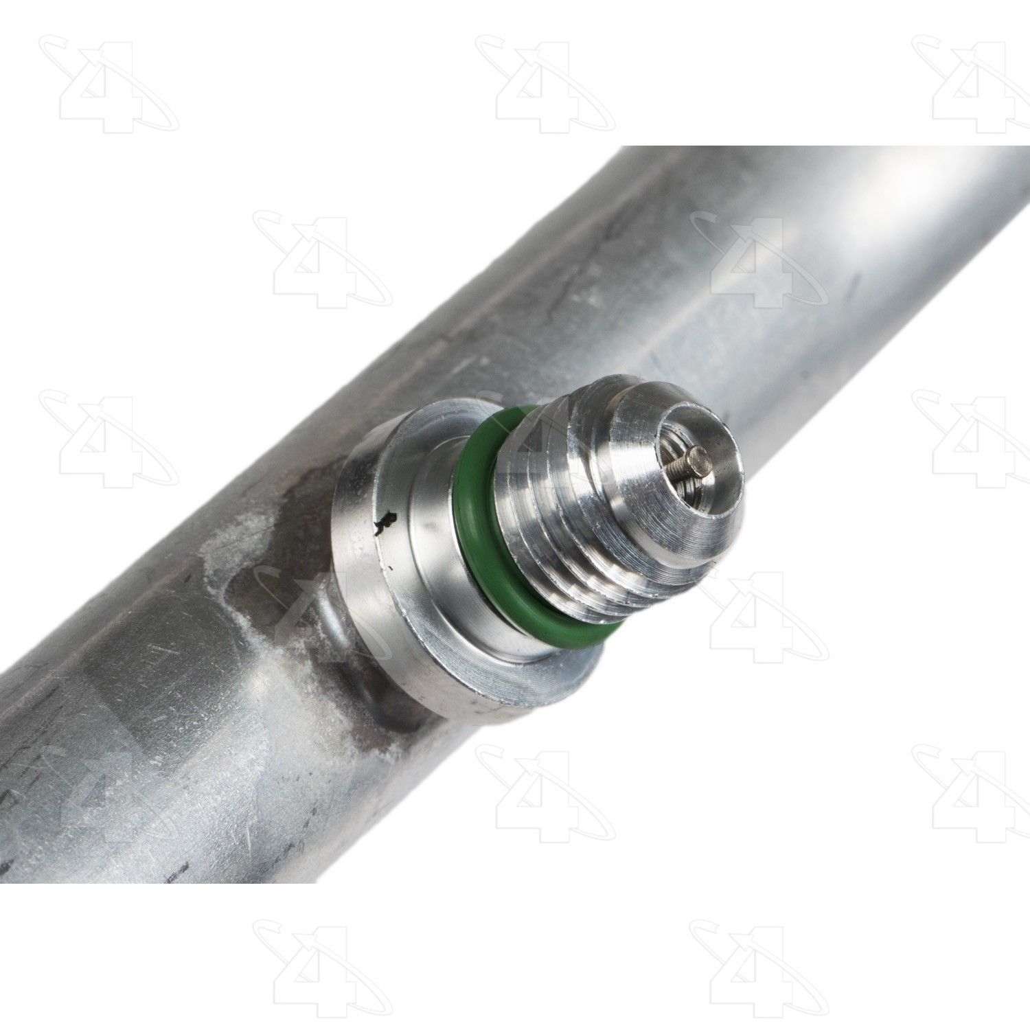 2005, 2004, 2003, 2002, 2001, 2000 Ford Focus A/C Refrigerant Suction Hose