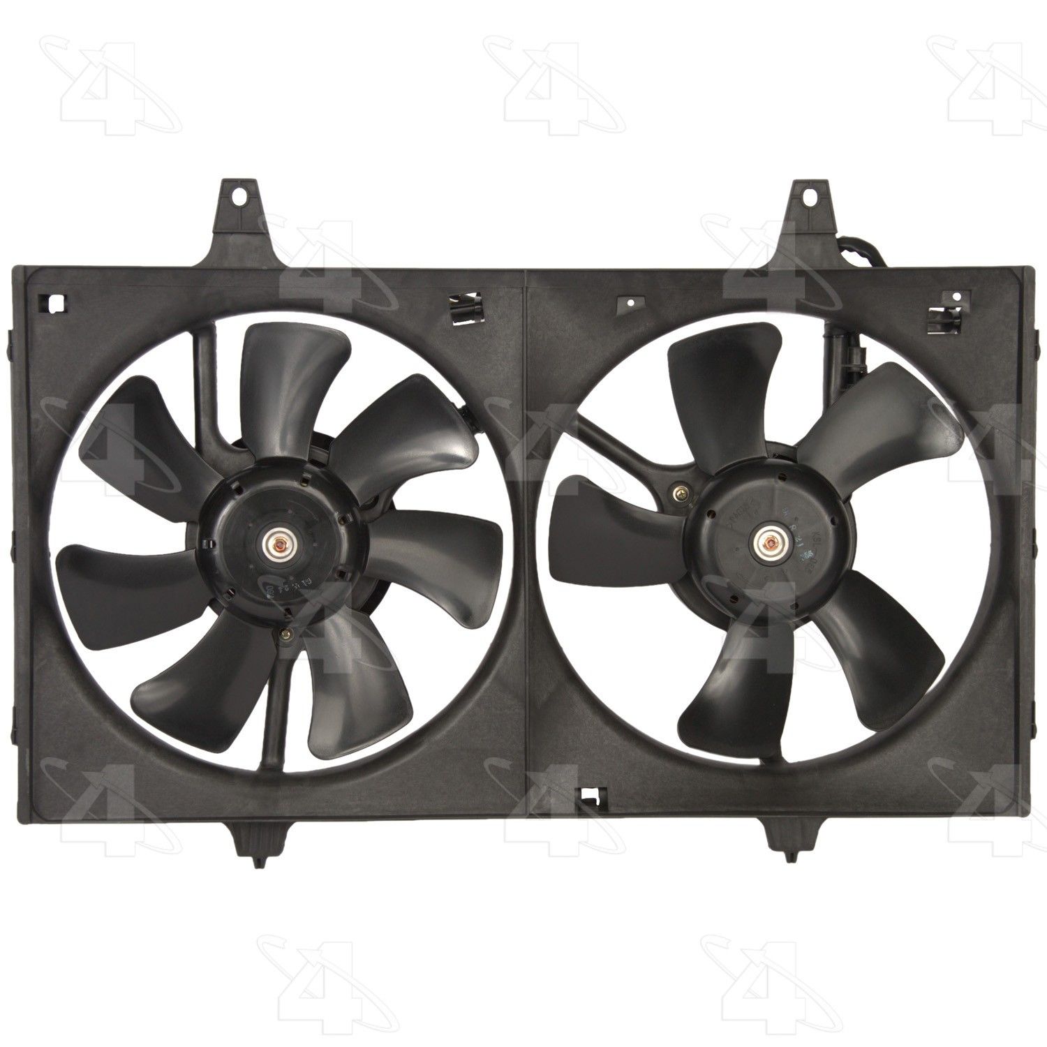1999, 1998, 1997, 1996 INFINITI I30 Dual Radiator and Condenser Fan Assembly