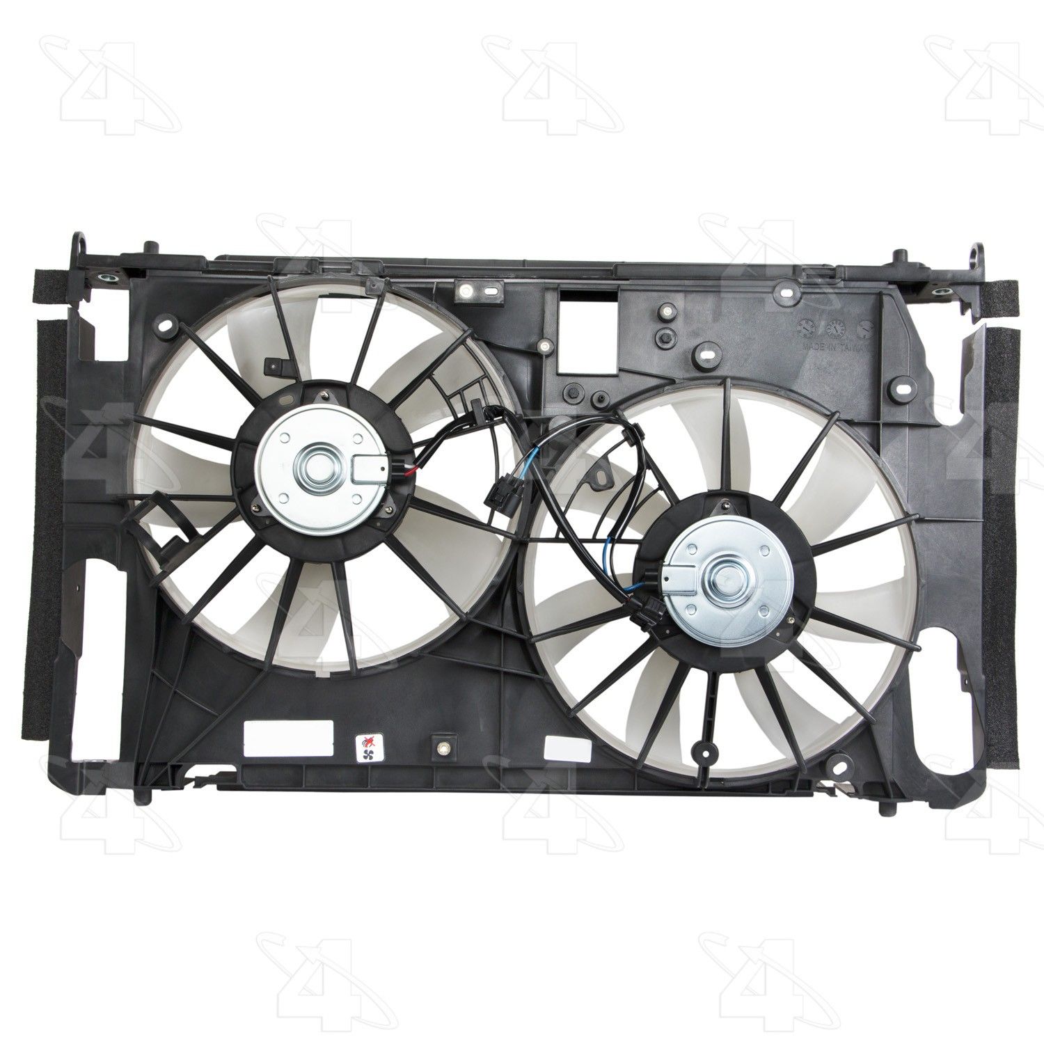 2012, 2011, 2010, 2009, 2008, 2007, 2006 Toyota RAV4 Dual Radiator and Condenser Fan Assembly