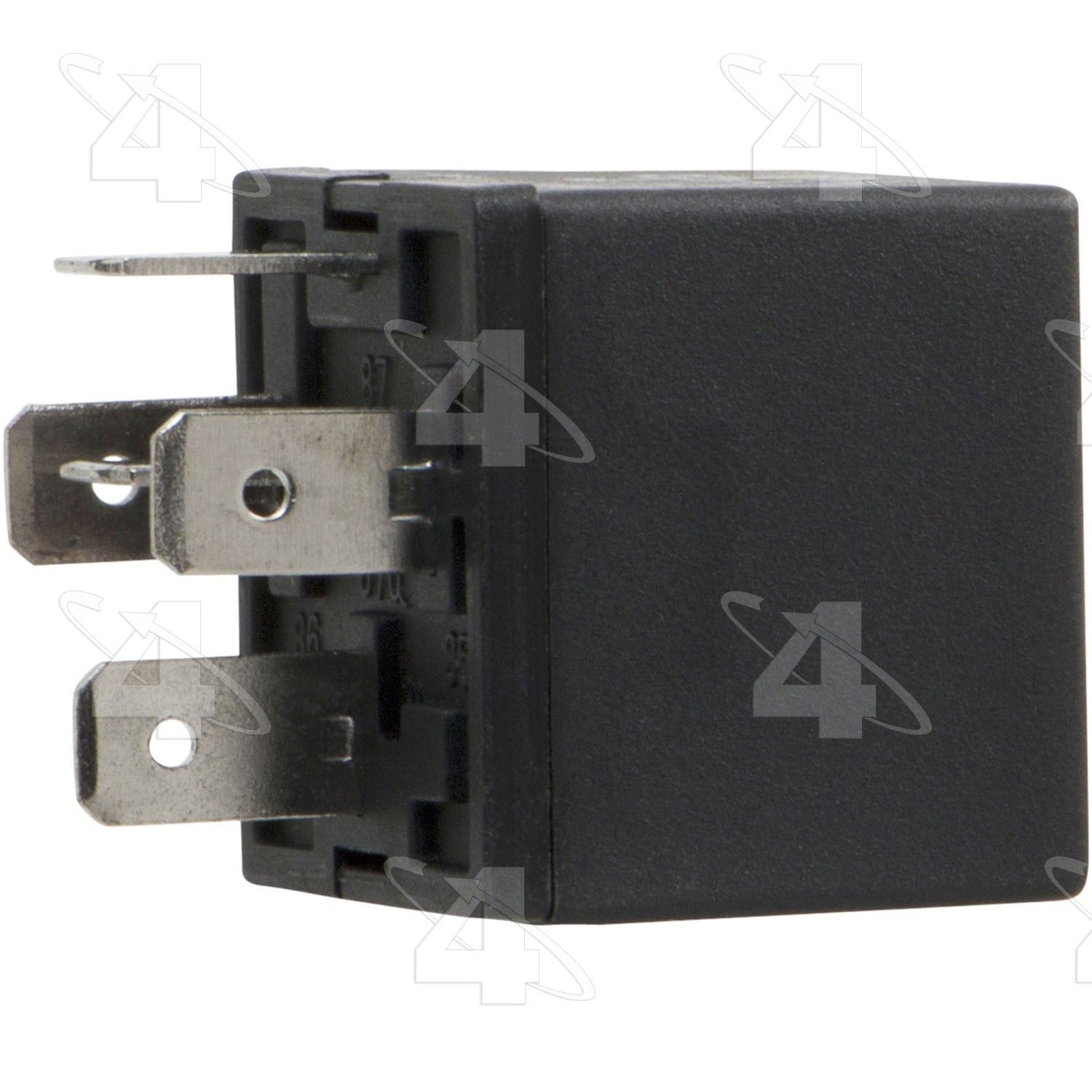 2008, 2007 Mazda 3 A/C Condenser Fan Motor Relay