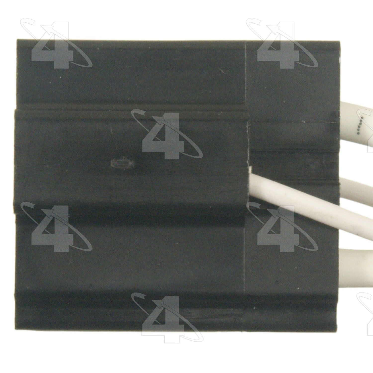 2010, 2009, 2008 Hyundai Azera Engine Cooling Fan Motor Relay Connector
