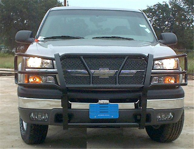 2003-2006 Chevrolet Avalanche 2500 Grille Guard (Frontier Truck Gear)
