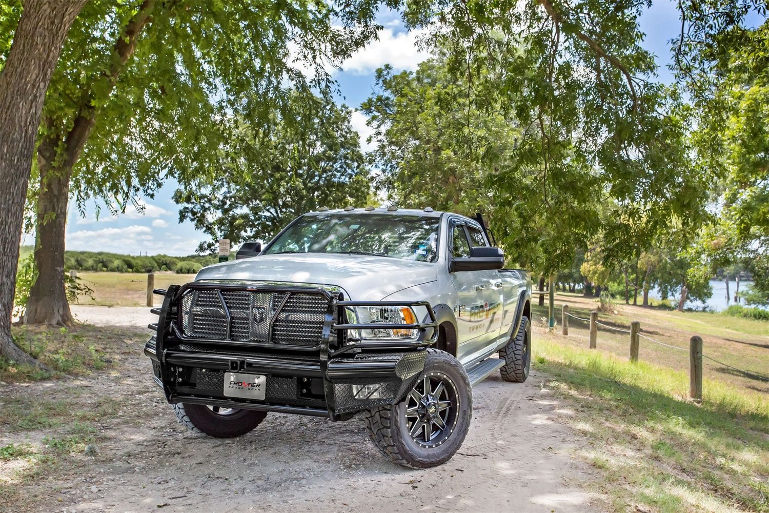 2018, 2017, 2016, 2015, 2014, 2013, 2012, 2011 Ram 3500 2500 Bumper