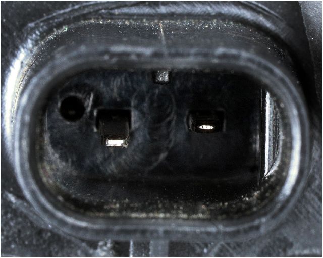 2018-2023 BMW 530e Engine Crankcase Breather Hose - Valve Cover To Air Cleaner or Valve Cover To Intake or Valve Cover To Intake Tube (Gates)