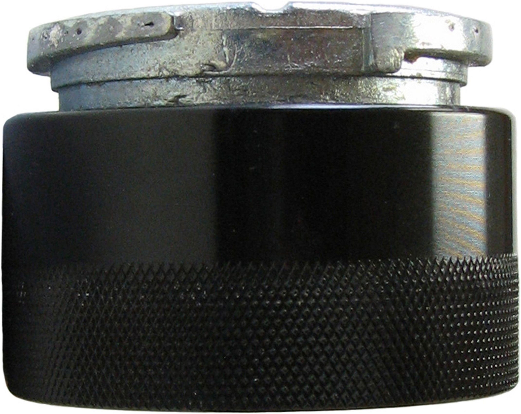 2011, 2010, 2009, 2008, 2007, 2006 Freightliner Sprinter 2500 2500 Engine Cooling System Pressure Tester Adapter