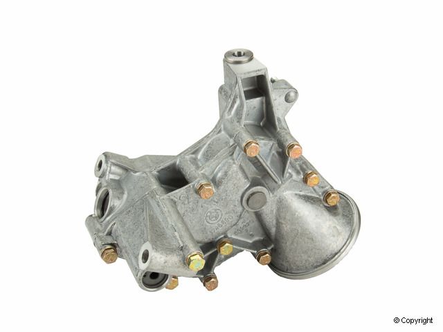2000-2001 BMW 740i Engine Oil Pump (Genuine)