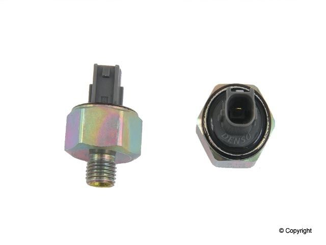 2001-2005 Lexus IS300 Ignition Knock (Detonation) Sensor (Genuine)