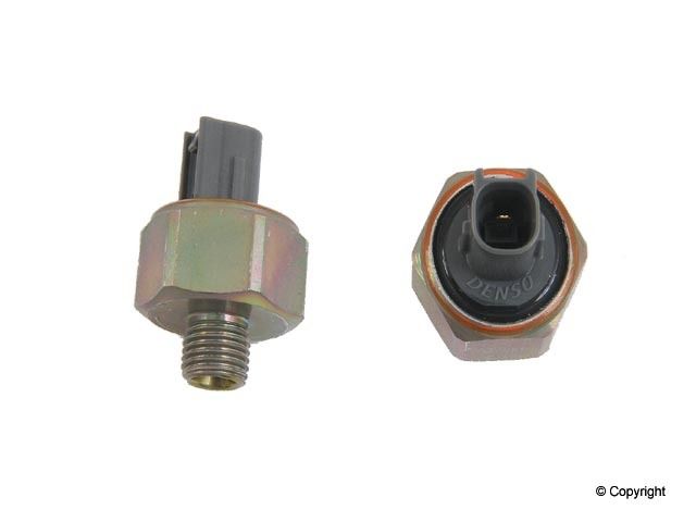2001-2003 Toyota Prius Ignition Knock (Detonation) Sensor (Genuine)