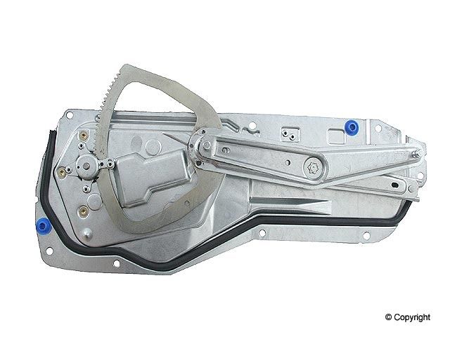 2000, 1999, 1998 Volvo S70 Window Regulator