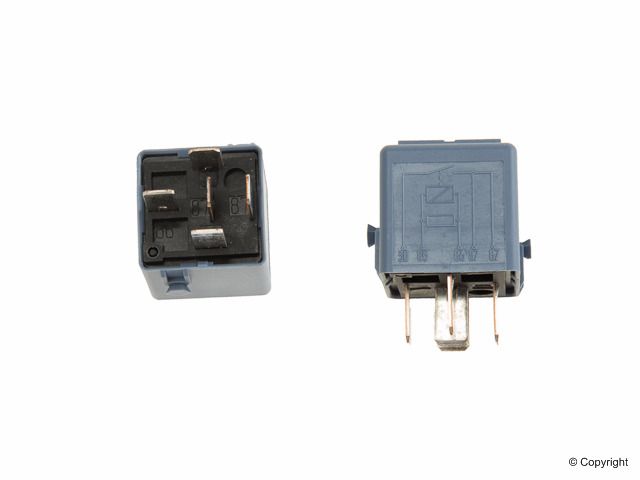2011, 2010, 2009, 2008, 2007, 2006, 2005, 2004, 2003, 2002 Mini Cooper Fuel Pump Relay