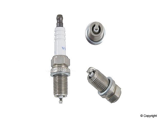 2004, 2003, 2002, 2001, 2000 Volvo S40 Spark Plug