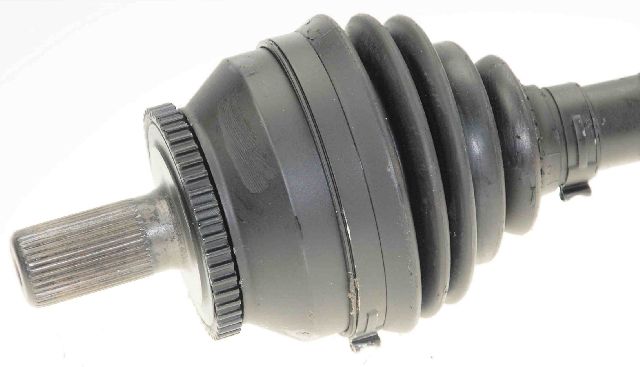 2003-2005 Volvo XC90 CV Axle Assembly - Front Right (GKN Loebro)