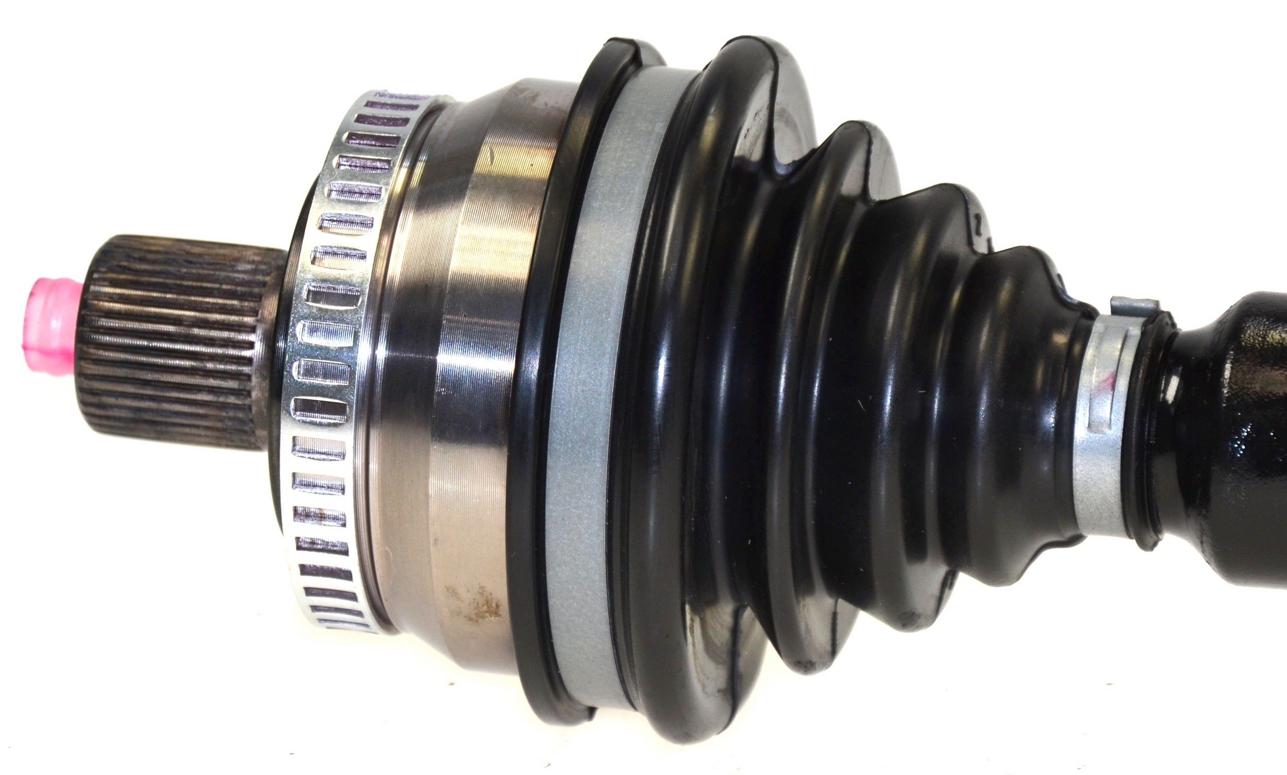2001, 2000, 1999, 1998, 1997, 1996 Audi A4 Quattro Quattro CV Axle Assembly