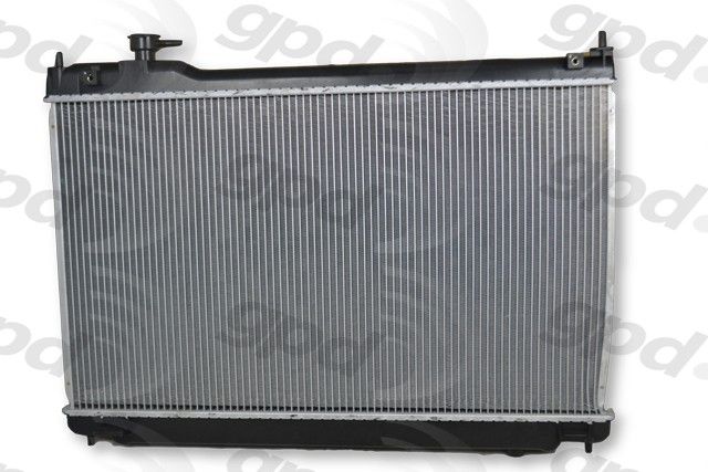 2003-2004 INFINITI G35 Radiator (Global Parts)