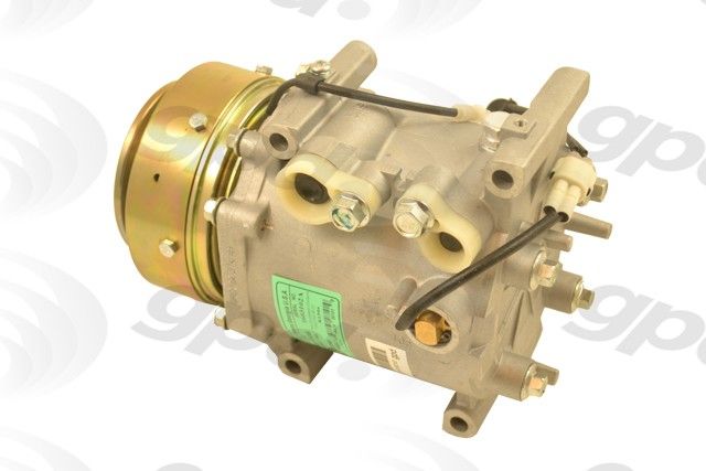 1995-1996 Mitsubishi Montero A/C Compressor (Global Parts)